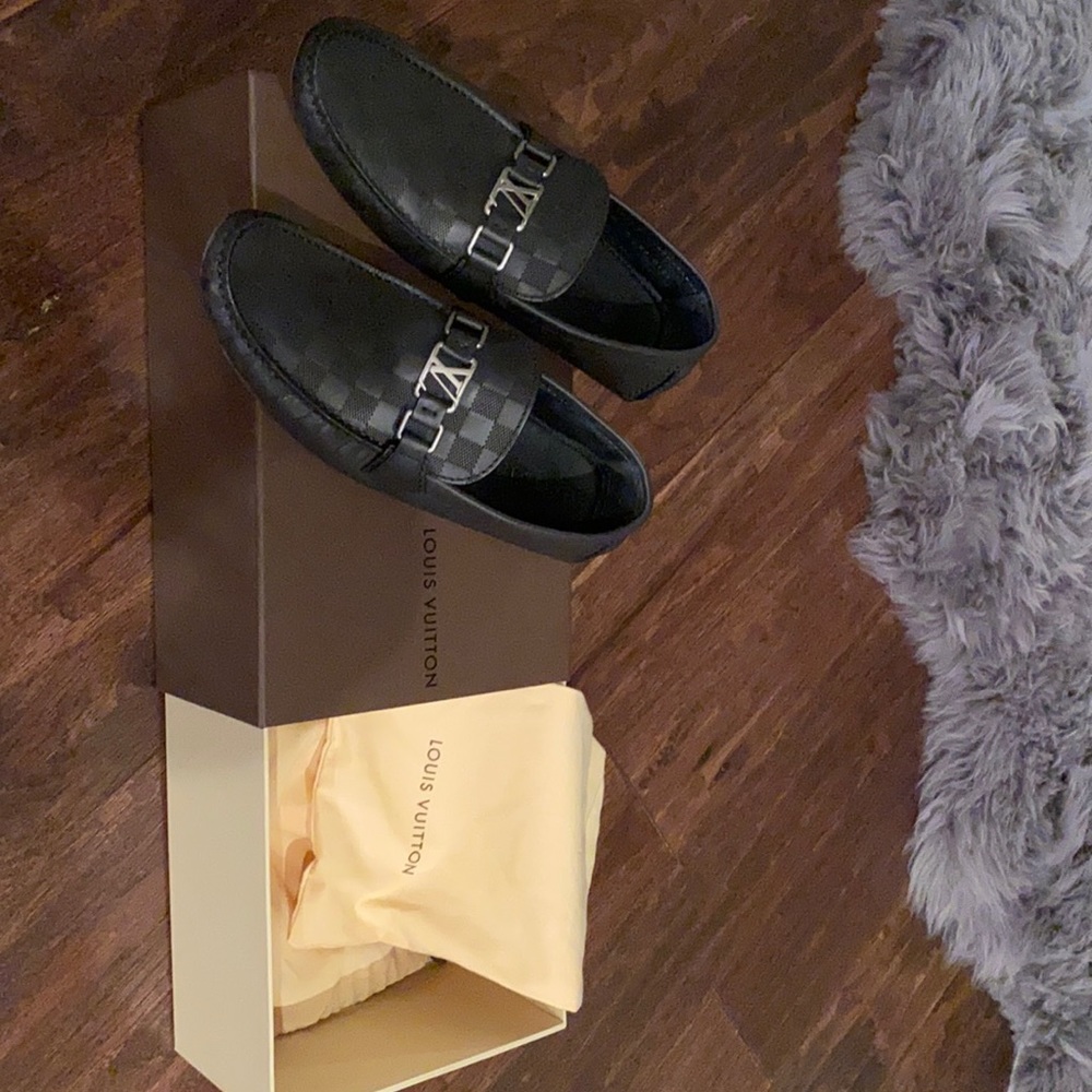 Authentic Mens Louis Vuitton Size 8 Slip-on Shoes